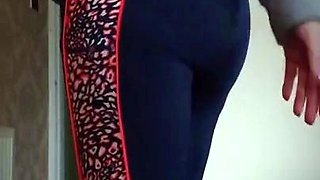 Heidi Foxx aka heidivandertrump OnlyFans - Nasty Farting in