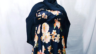 Muslim Hijabi Beautiful Housewife Fucking with Neighbor - With Clear Hindi Audio