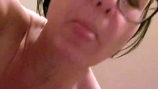 Julie squirts over 11 seconds in the public bath