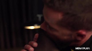 Come Right In and Play - MENatPLAY