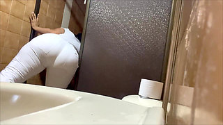 Random Women's Piss in Bathrooms