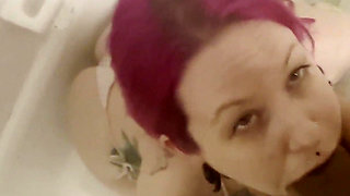 Swallowing Dwayne Foxxx's Piss
