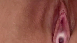 Close-up Pussy Nectar