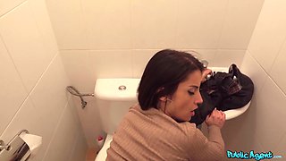 Horny harlot Bianka Blue mind-blowing xxx movie