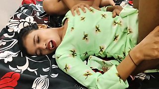 Best Threesome Sex :-seeing Komal And Neha Alone In The Room, They Got Furious Fuck With Sexy Mamta