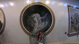Big ass Thai GF museum visit and fuck