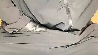 Scaly solo wank cum shot