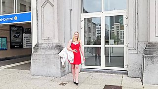 Lola, 28 years old, from Mons! - Jacquie et Michel TV