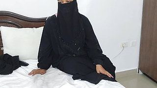 Muslim Burkha Women Fucked with Her Step Brother by Mistake Jn Hotel Room