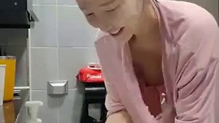 The most beautiful and pure Korean female anchor beauty live broadcast, ass, stockings, doggy style, Internet celebrity, oral sex, goddess, black stockings, peach butt Season 32