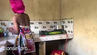 Zion Fucks Hot House Maid on Kitchen Counter While Wife's Away - Homemade BBC Action