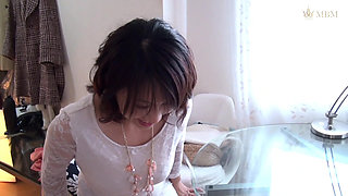 Luxury Eros: Elegant and Classy Mature Women in the Mood for Casual Sex 4