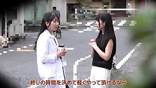 Japanese fingered on massage table