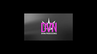 Homemade Blowjob After Getting Out of the Shower