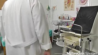 Mature Gyno Doctor Secretly Records BBW Patient Live on Cam - Fingering & Bondage Fetish