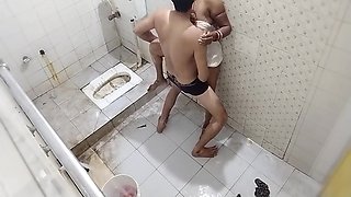 Desi Fuck Toilet Fuck Hard