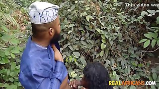 African Amateur Party Couple Sneaks Off For Outdoor Public Bj 7 Min