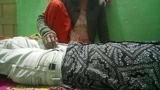 Bhabhi made her brother-in-law cum by masturbating