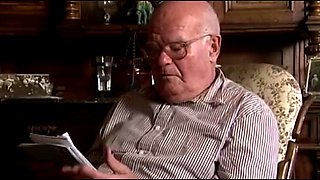Old and young loves and dildo playing