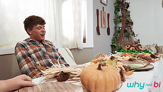 Men-thanks4giving Me Anal - Drake Von, Foxy Alex, Cherry Kiss