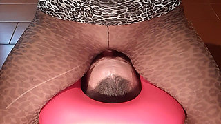 Intense Pussy Fuck Box!