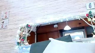 Amateur Big Boobs jerks Big Dick