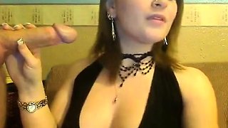 Smoking Hot Girl Gives a Blowjob on Webcam