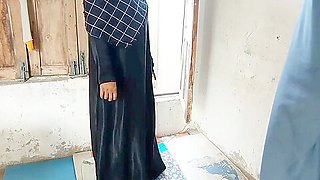 Jungle Se Mili Muslim Hijab College Girl