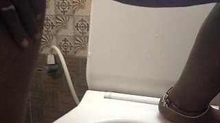 Pissing Hot