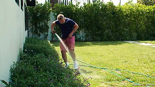 Friendly Neighbors Compete For Cock With Jack Vegas, Keiran Lee, Eliza Ibarra, Queenie Sateen - Brazzers