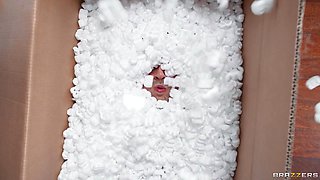 No Ass-Embly Required With Jordi El Nino Polla, Lola Bonita - Brazzers