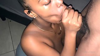 Ebony cutie blowjob porn