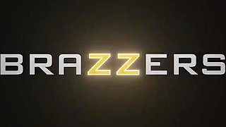 Horny curly girl founds her fuck mate in the club