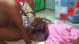 Hot Bhabhi and Big Cook Dewar Enjoy Video