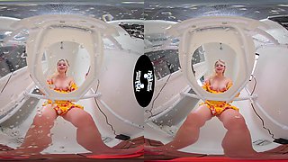 Blonde Fetish VR Seduction in a Sizzling Erotic Encounter