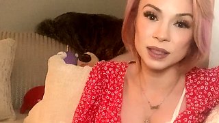 Chubby milf strip show her big boobs webcam