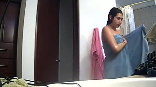 Sexy Latina Caught After Her Shower