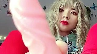 SnowPrincess aka snowpriness OnlyFans - Just a gentle touch