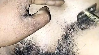 Bhabi Ne Apni Chut Ke Baal Bna Kar Masti Ki
