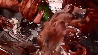 Messy Girls: Pie Whores