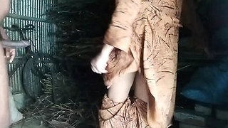 Desi Girl Fucks Boyfriend Hard in Jungle - First Time Outdoor Sex