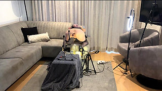 Playing with Fucking Machine Fucking Her Anal and Cum in Her Mouth