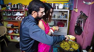 DESI MALLU BHABHI HARDCORE FUCK WITH HER DEBAR AT KITCHEN FULL MOVIE
