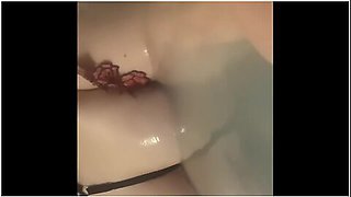 [extreme Bath Masturbation For Chubby Girls] Kaku Ona & Shower Masturbation While Wearing Erotic Und