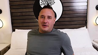 Thick car wash hotties sloppy throating of a lucky stranger