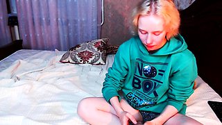 Lucky boy joins two wild Russian camgirls for a threesome