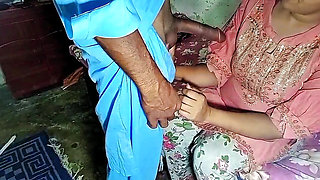 Pakistani Driver Fucked owner wife