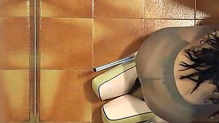 MILF in Pantyhose and High Heels Gives a Blowjob on Her Knees with Cum Swallowing