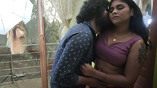 Vaishnavy Half Saree Hot Navel Lick Romance with Sharun Raj, Mallu Couple Hot Half Saree Removal Romance with Navel Lick Love