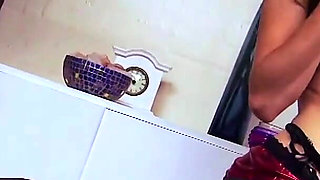 Hot Lesbo Babes Licking Pussies in Wild Orgy